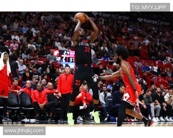 公牛vs热火NBA赛果预测：巴特勒德罗赞对决，篮球战术分析揭秘关键胜负手